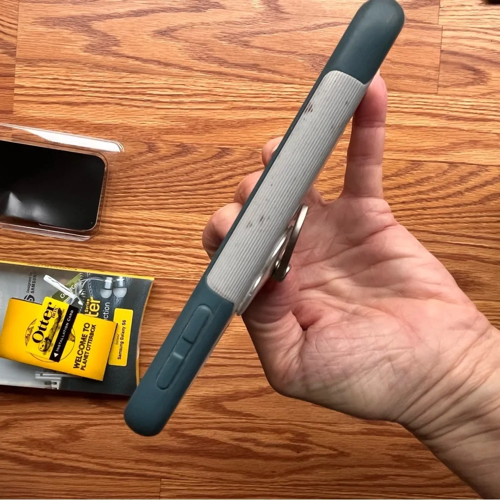 OtterBox Commuter Series Samsung Galaxy S6 Holster Clip